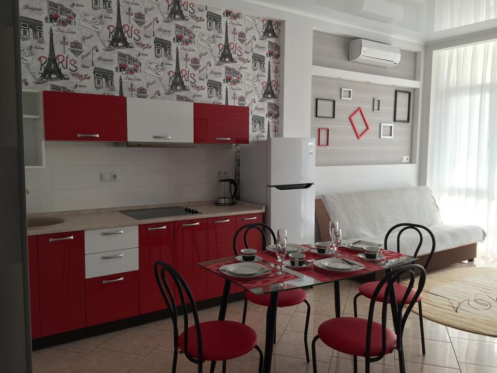 Town-House Golden Bugaz Apartment Karolino-Buhaz Exterior photo